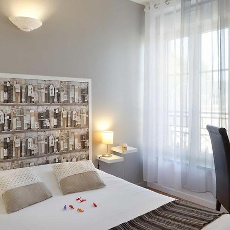 Logis - Hotel Restaurant L'Ecu De France Malesherbes Екстериор снимка