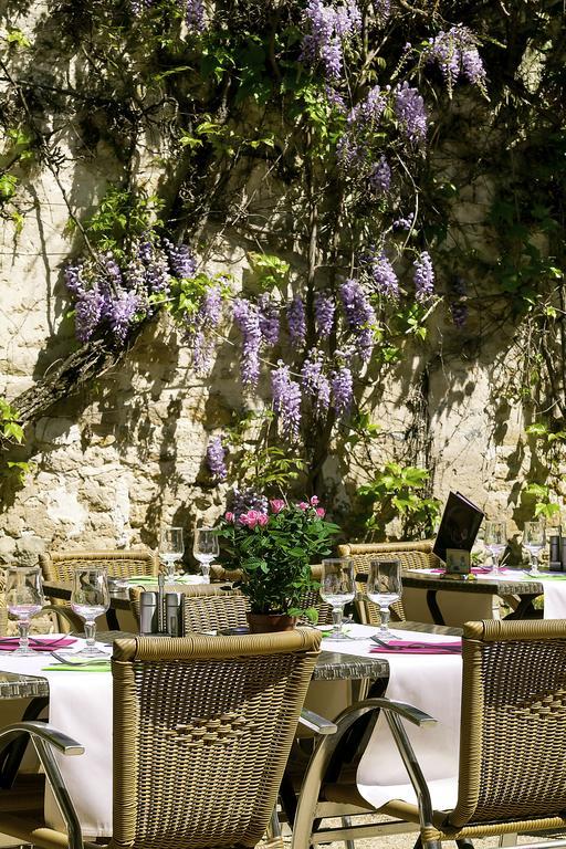 Logis - Hotel Restaurant L'Ecu De France Malesherbes Екстериор снимка